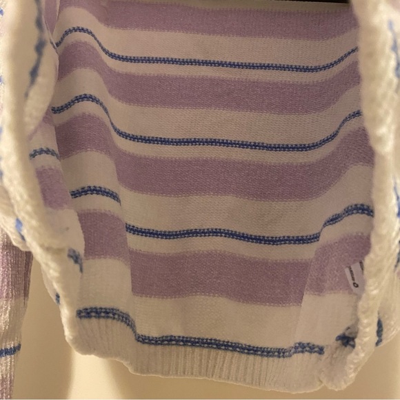 Colsie Women’s Medium Cropped Stripped Sweater - Picture 10 of 11